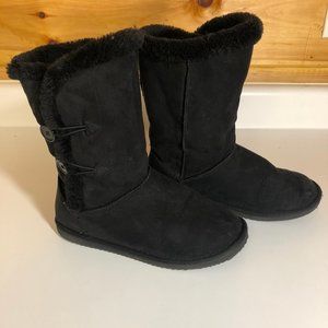 SO Junebug - Faux Fur Lined Suede Black Boots
